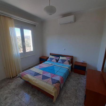 Elafonisos Detached House In Quiet Olive Grove, Starlink Internet & Smart Projector! Villa Exterior foto